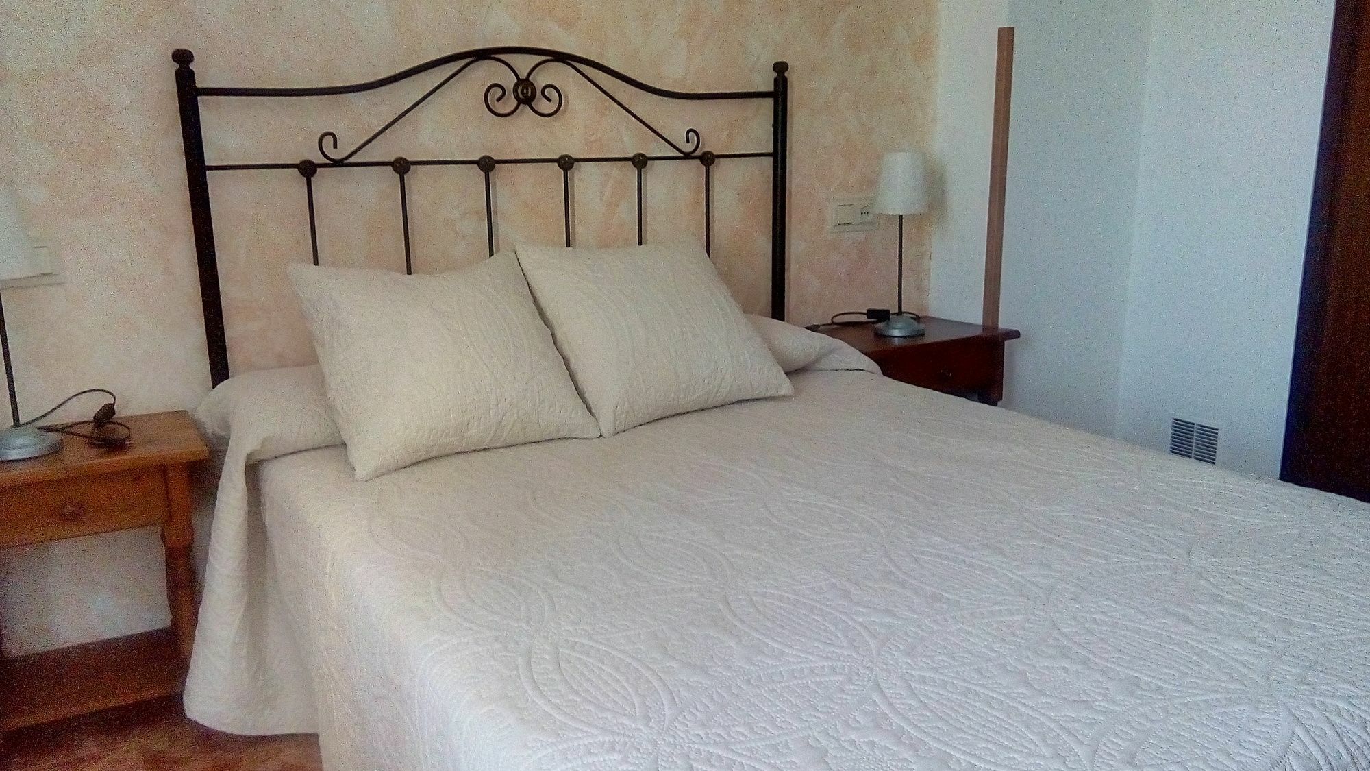 Apartamentos Rurales Ovio 라네스 외부 사진