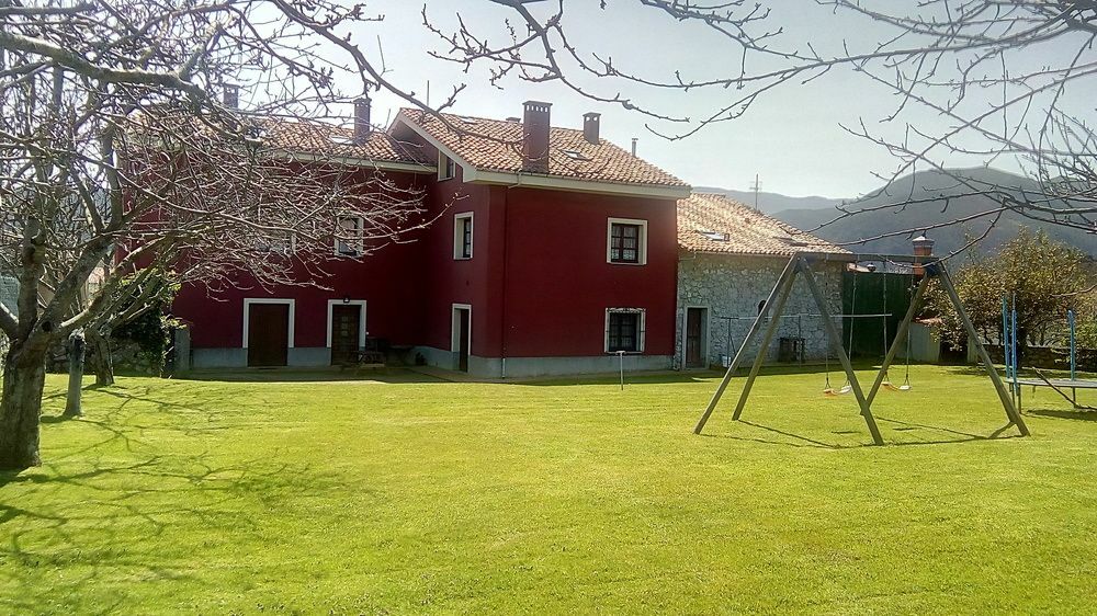 Apartamentos Rurales Ovio 라네스 외부 사진
